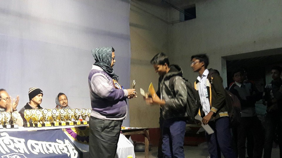 943880_529987907176595_5290989638768454870_n_529987907176595